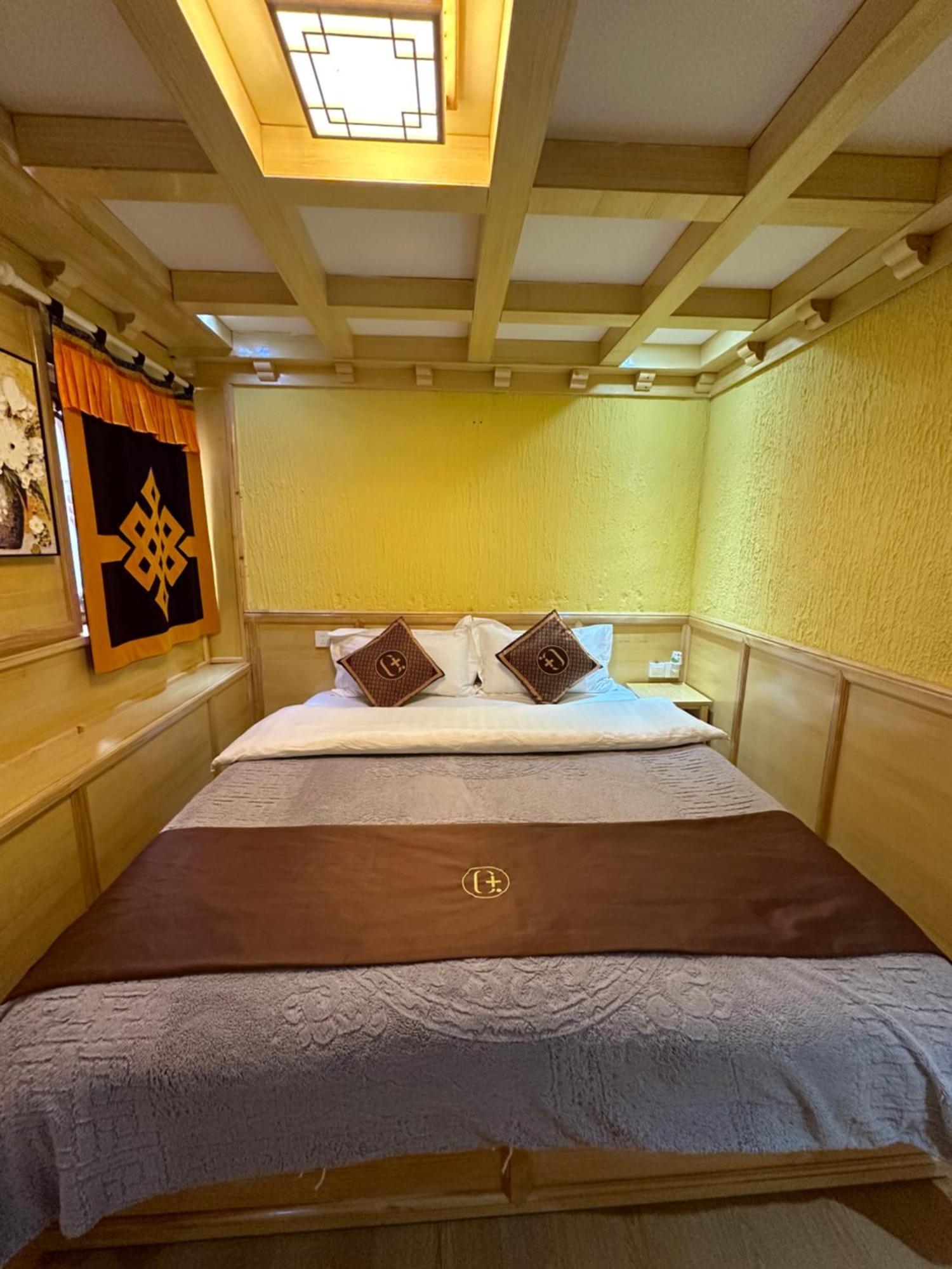 שנגרי - לה Yi'S Hostel מראה חיצוני תמונה