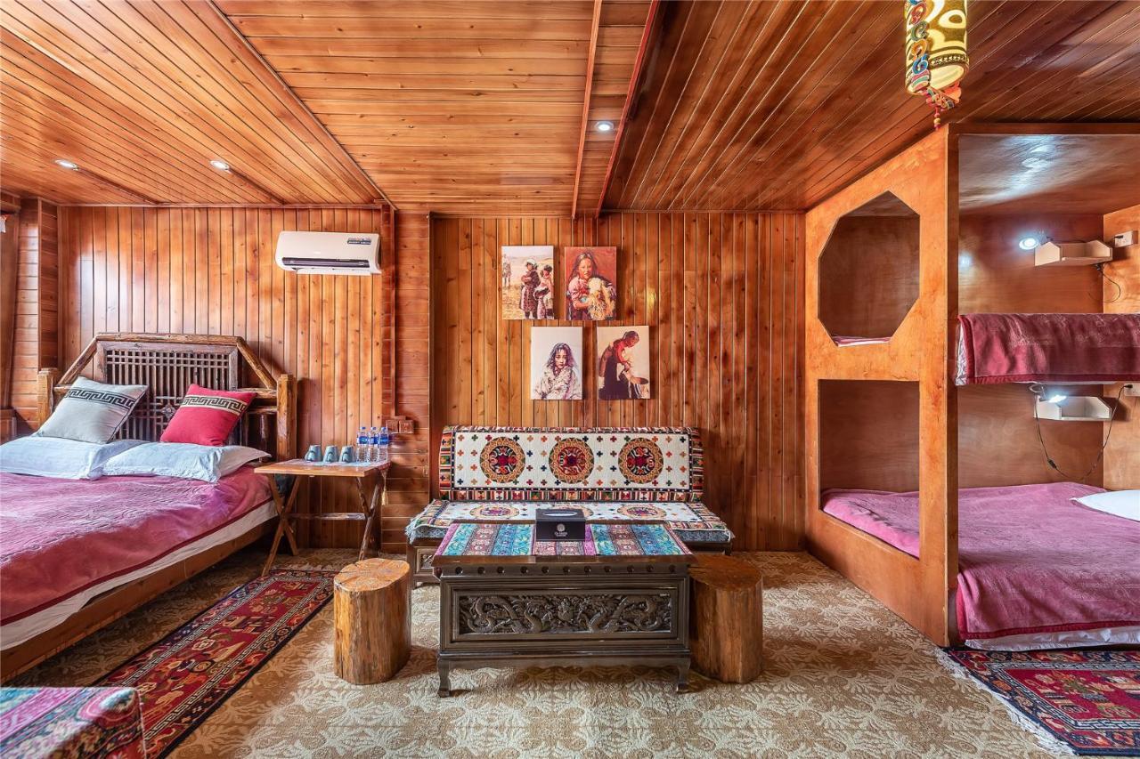 שנגרי - לה Yi'S Hostel מראה חיצוני תמונה
