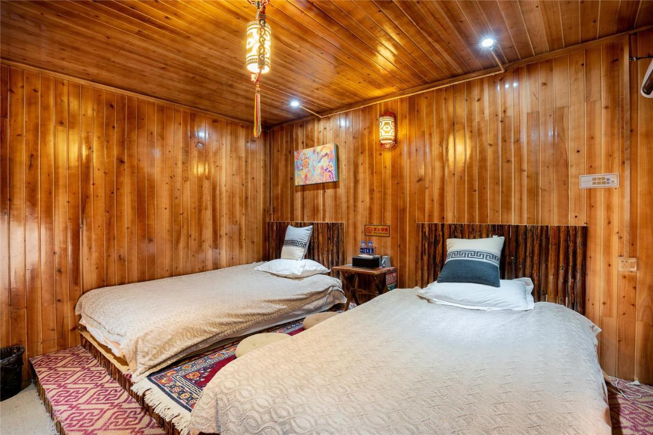שנגרי - לה Yi'S Hostel מראה חיצוני תמונה